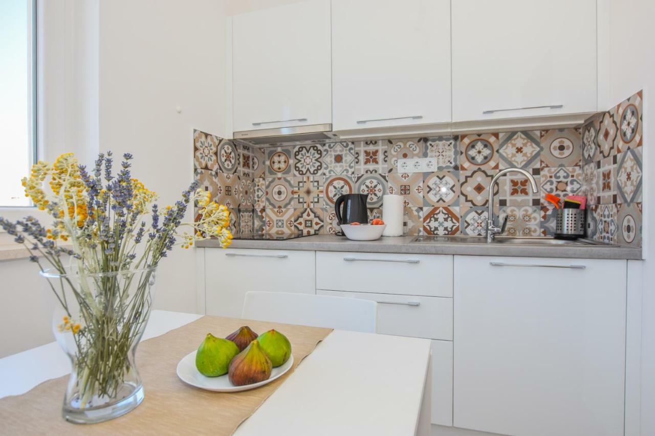 Villa Magena - Luxury Apartments In Pag Center Pag Town Eksteriør bilde