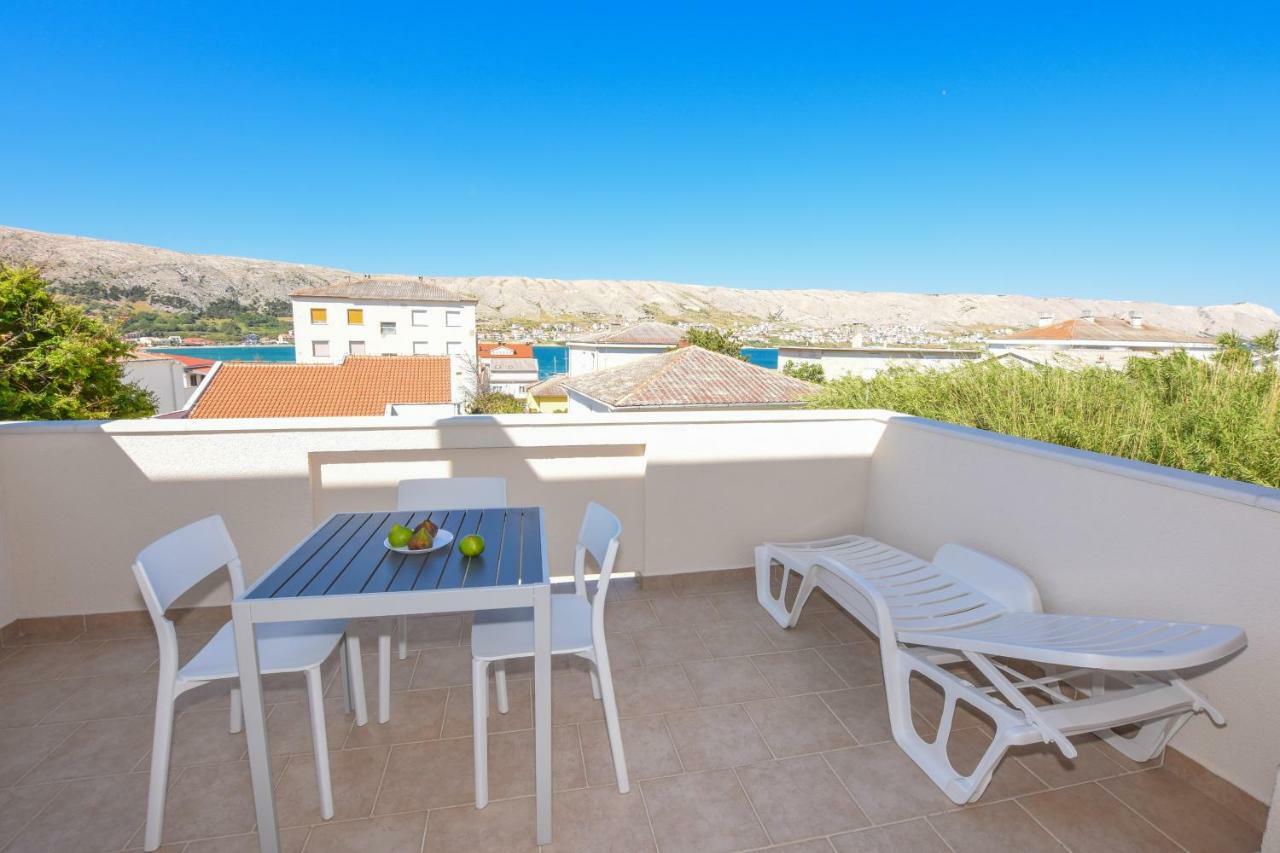 Villa Magena - Luxury Apartments In Pag Center Pag Town Eksteriør bilde