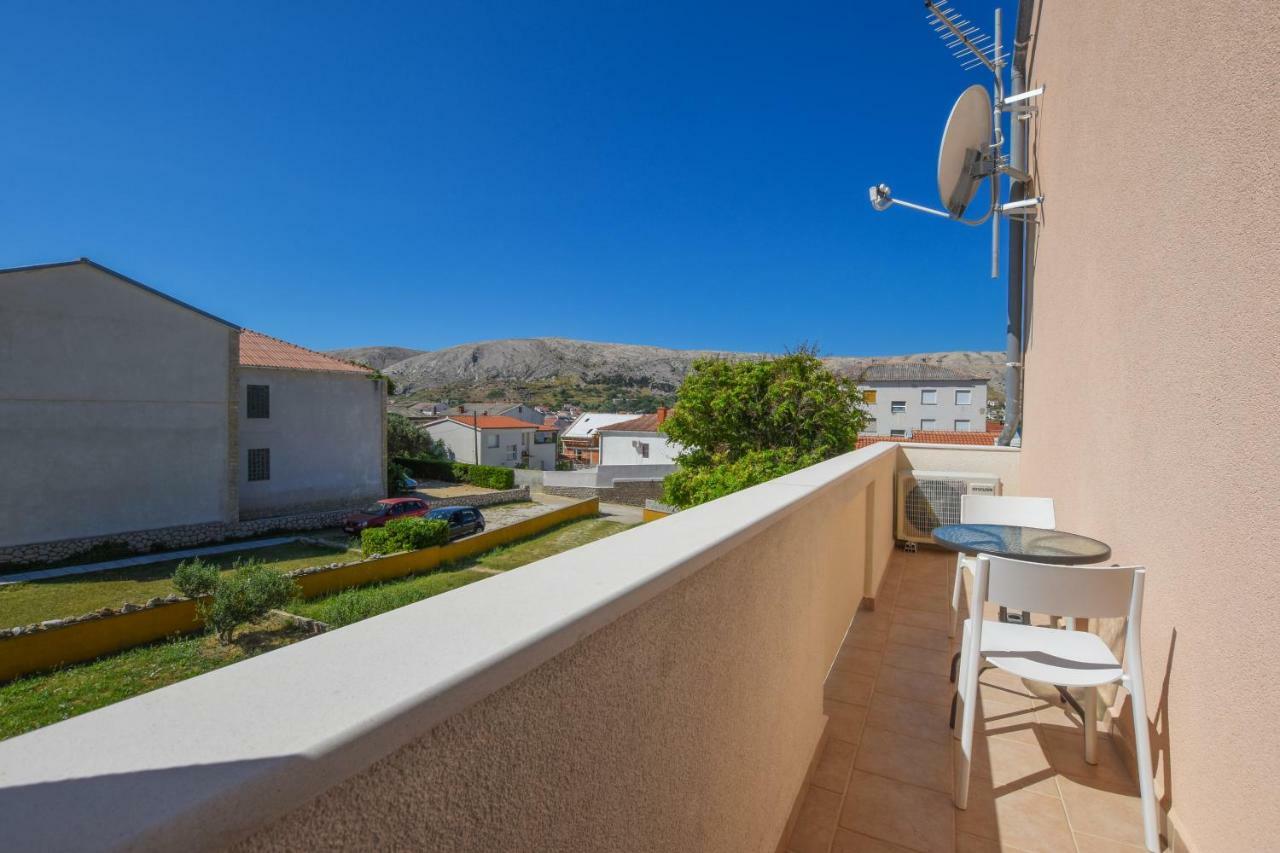 Villa Magena - Luxury Apartments In Pag Center Pag Town Eksteriør bilde