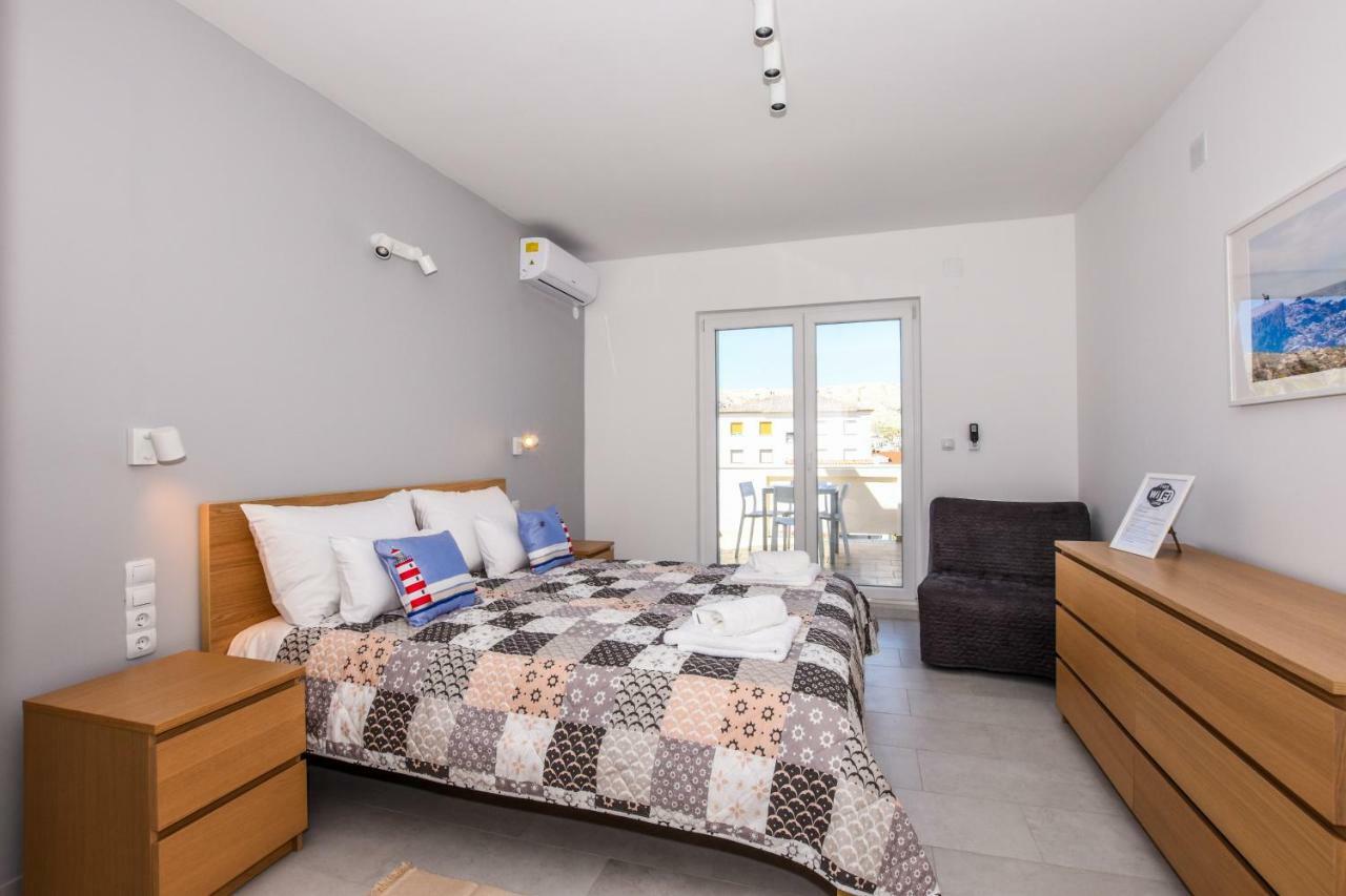 Villa Magena - Luxury Apartments In Pag Center Pag Town Eksteriør bilde