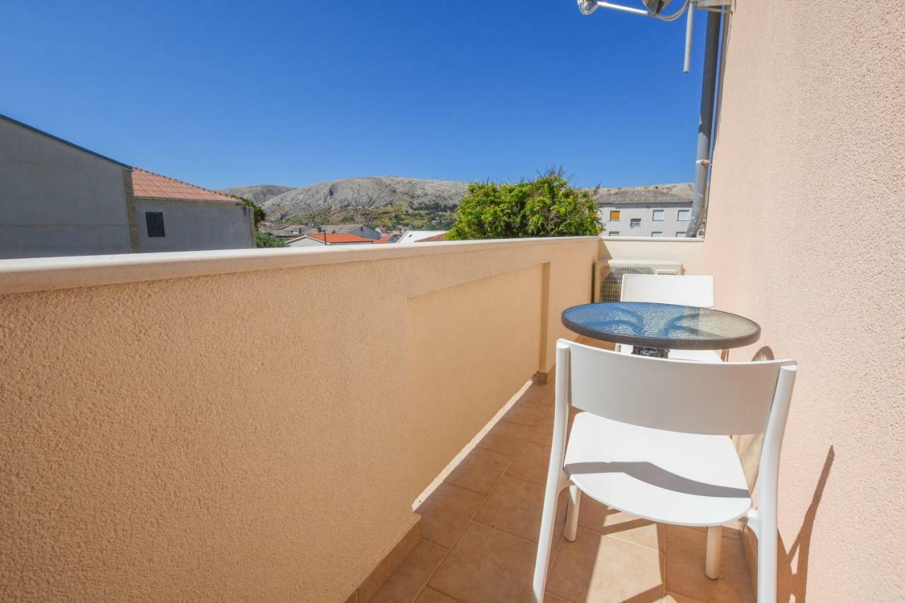 Villa Magena - Luxury Apartments In Pag Center Pag Town Eksteriør bilde