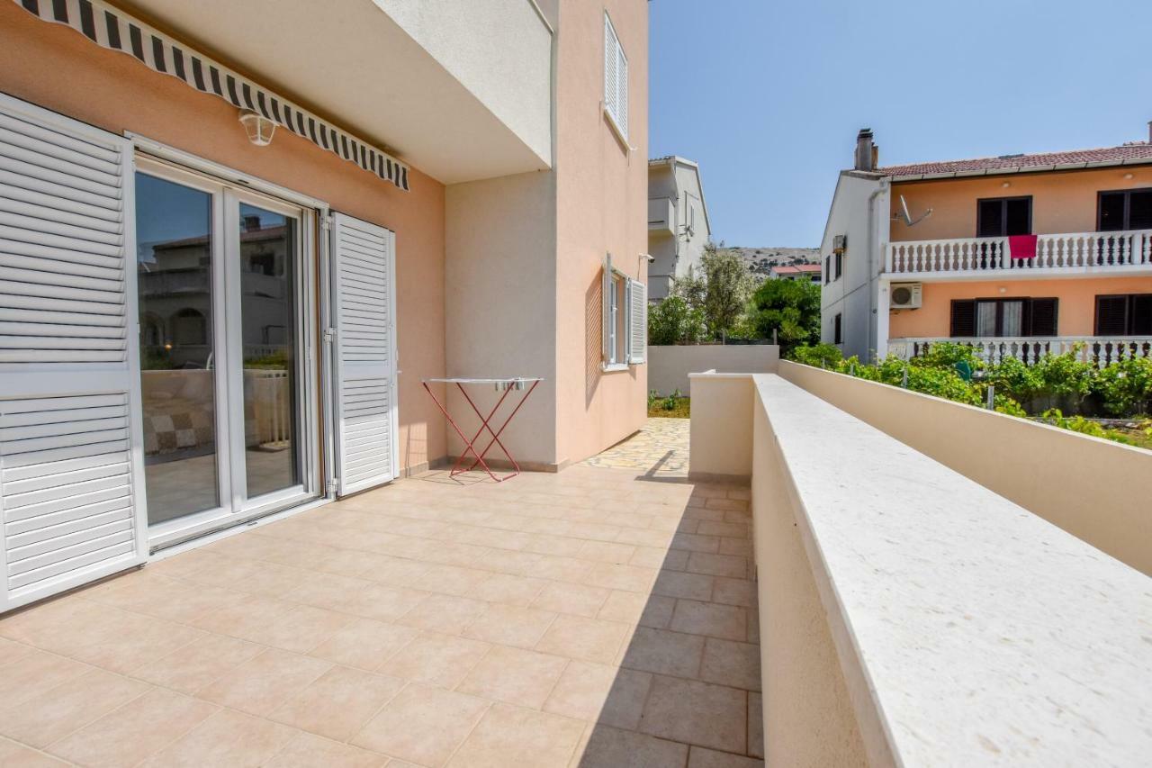 Villa Magena - Luxury Apartments In Pag Center Pag Town Eksteriør bilde